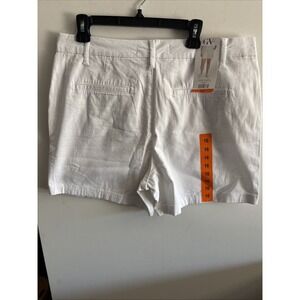 NWT Gloria Vanderbilt‎ Ladies' Chino Shorts (16) Beach Ready